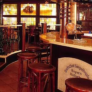 Отель Brauhaus Zur Krone Бергхайм